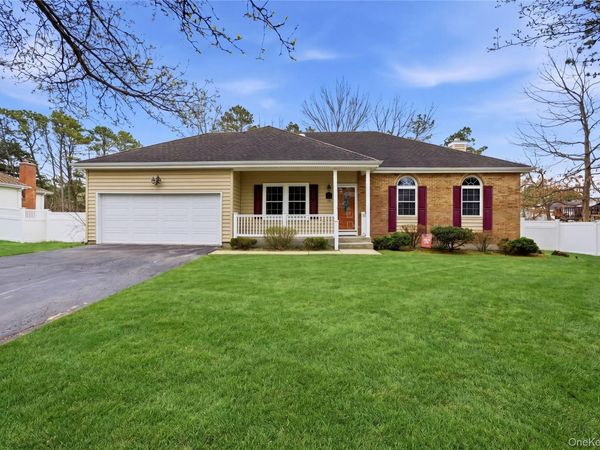 33 Timber Ridge Drive , Coram, NY 11727