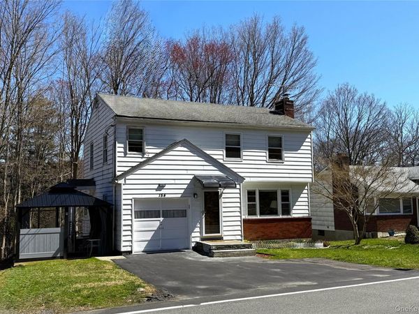 154 Old State Road , Highland Falls, NY 10928