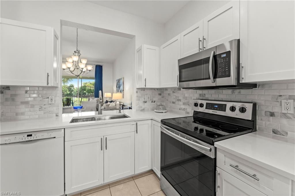 2310 Carrington Ct , Unit 9, Naples, FL 34109 Photo