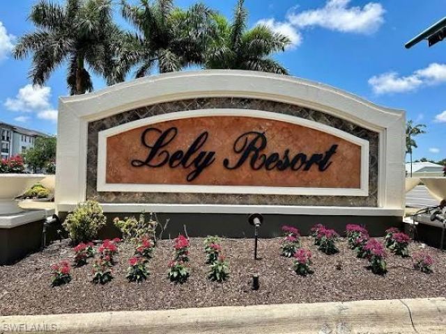 9175 Celeste Dr , Unit 202, Naples, FL 34113 Photo