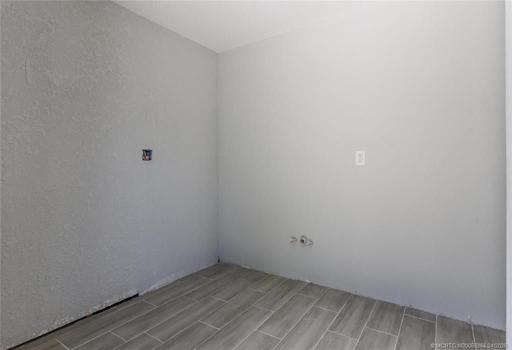 8587 SW 18th Avenue, Stuart, FL 34997 Photo