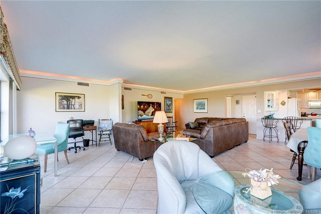1289 NE Ocean Boulevard, Unit 2, Stuart, FL 34996 Photo