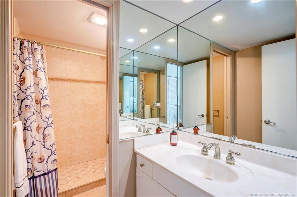 1289 NE Ocean Boulevard, Unit 2, Stuart, FL 34996 Photo