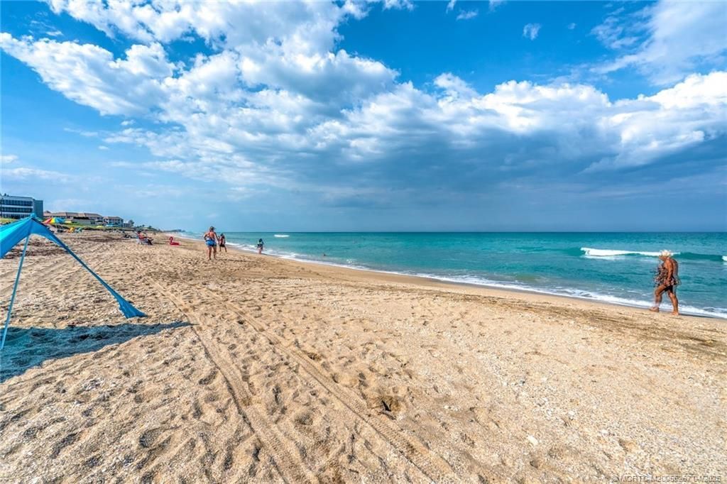 1289 NE Ocean Boulevard, Unit 2, Stuart, FL 34996 Photo