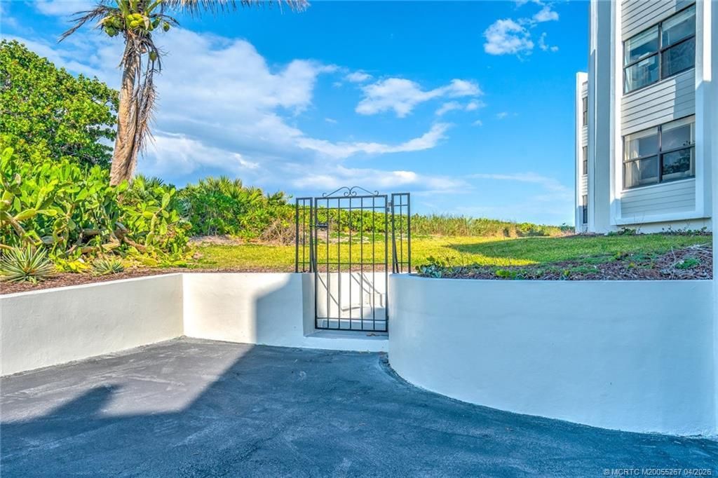 1289 NE Ocean Boulevard, Unit 2, Stuart, FL 34996 Photo