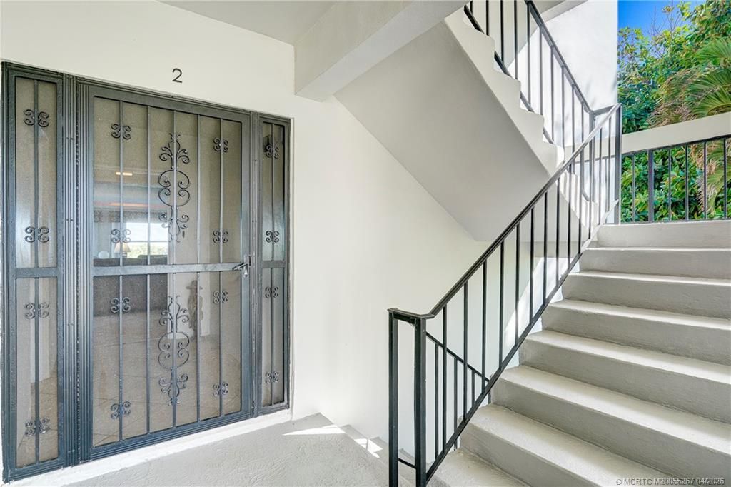 1289 NE Ocean Boulevard, Unit 2, Stuart, FL 34996 Photo