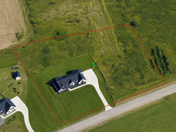1629 Boelter Estates Drive NW, Rochester, MN 55901