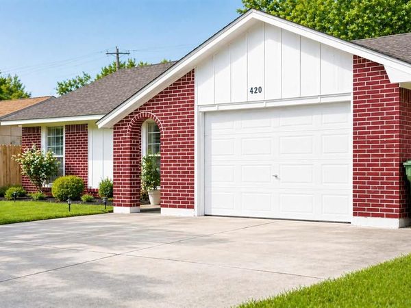 420 Price Drive, Lewisville, TX 75067