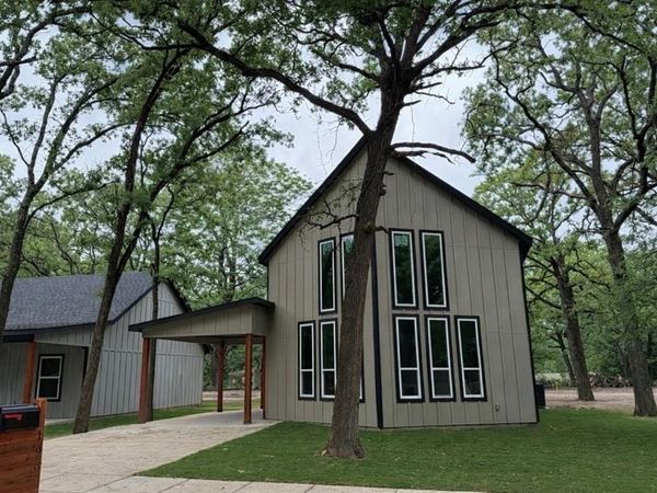 199 Seagrove Lane , Quinlan, TX 75474