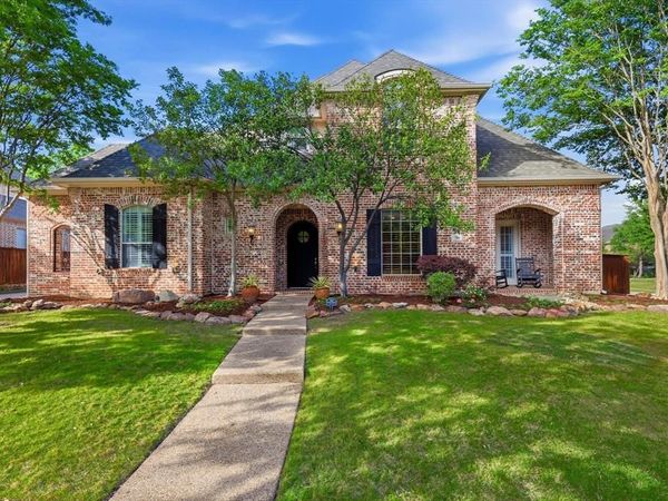 781 Lark Street, Lantana, TX 76226