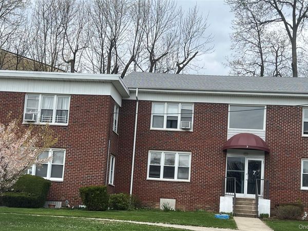7 Stokes Avenue, Unit 1A, Yonkers, NY 10710