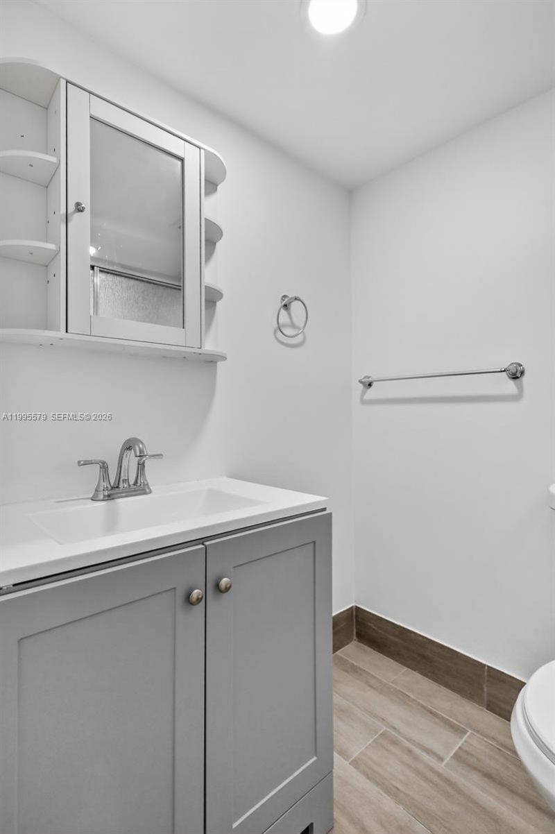 275 Gate Rd, Unit 104, Hollywood, FL 33024 Photo