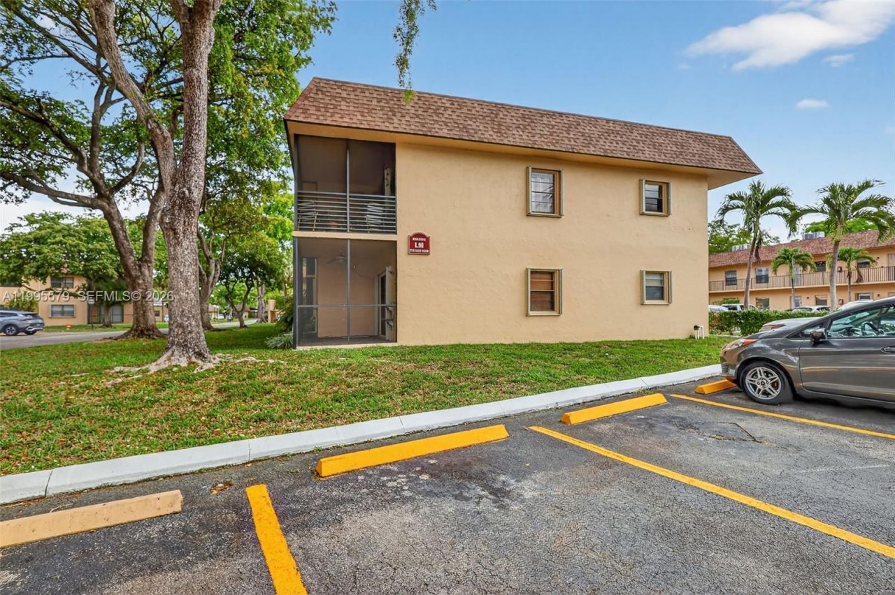 275 Gate Rd, Unit 104, Hollywood, FL 33024 Photo