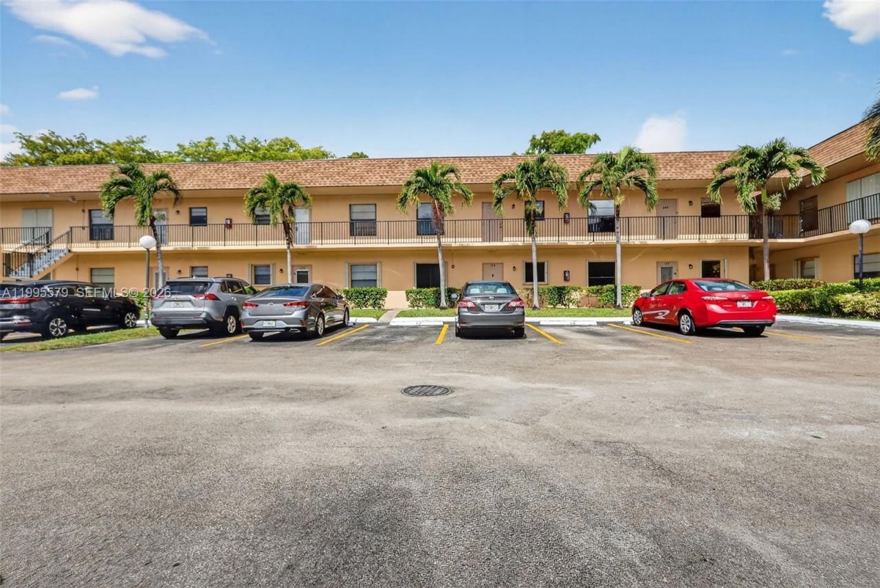 275 Gate Rd, Unit 104, Hollywood, FL 33024 Photo