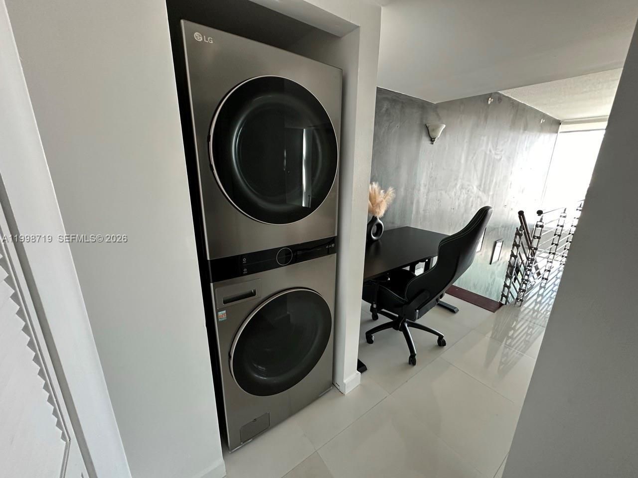 41 SE 5th St, Unit 1201, Miami, FL 33131 Photo