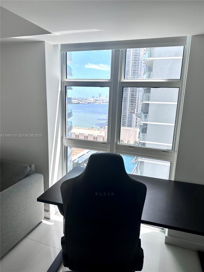 41 SE 5th St, Unit 1201, Miami, FL 33131 Photo