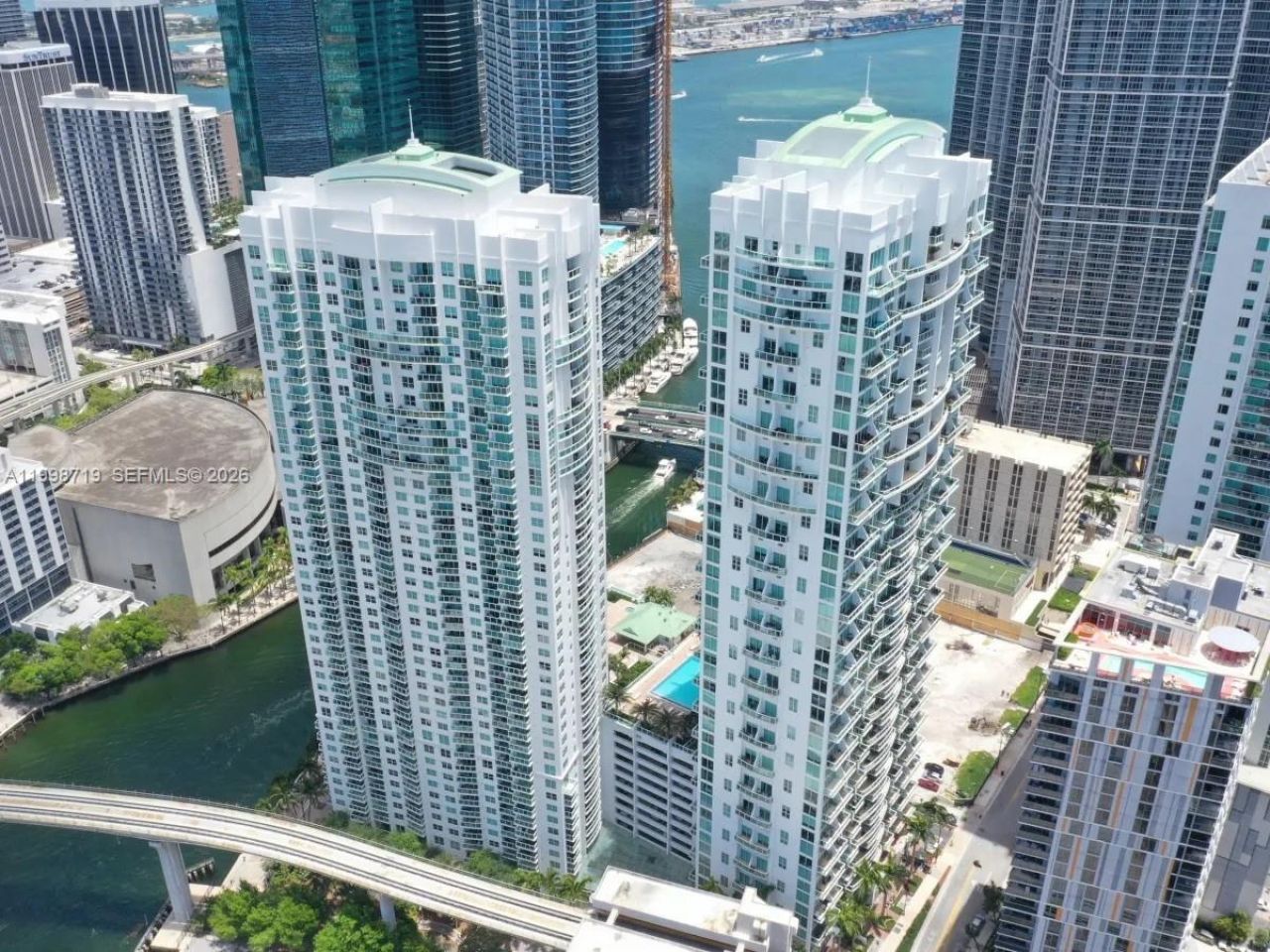 41 SE 5th St, Unit 1201, Miami, FL 33131 Photo