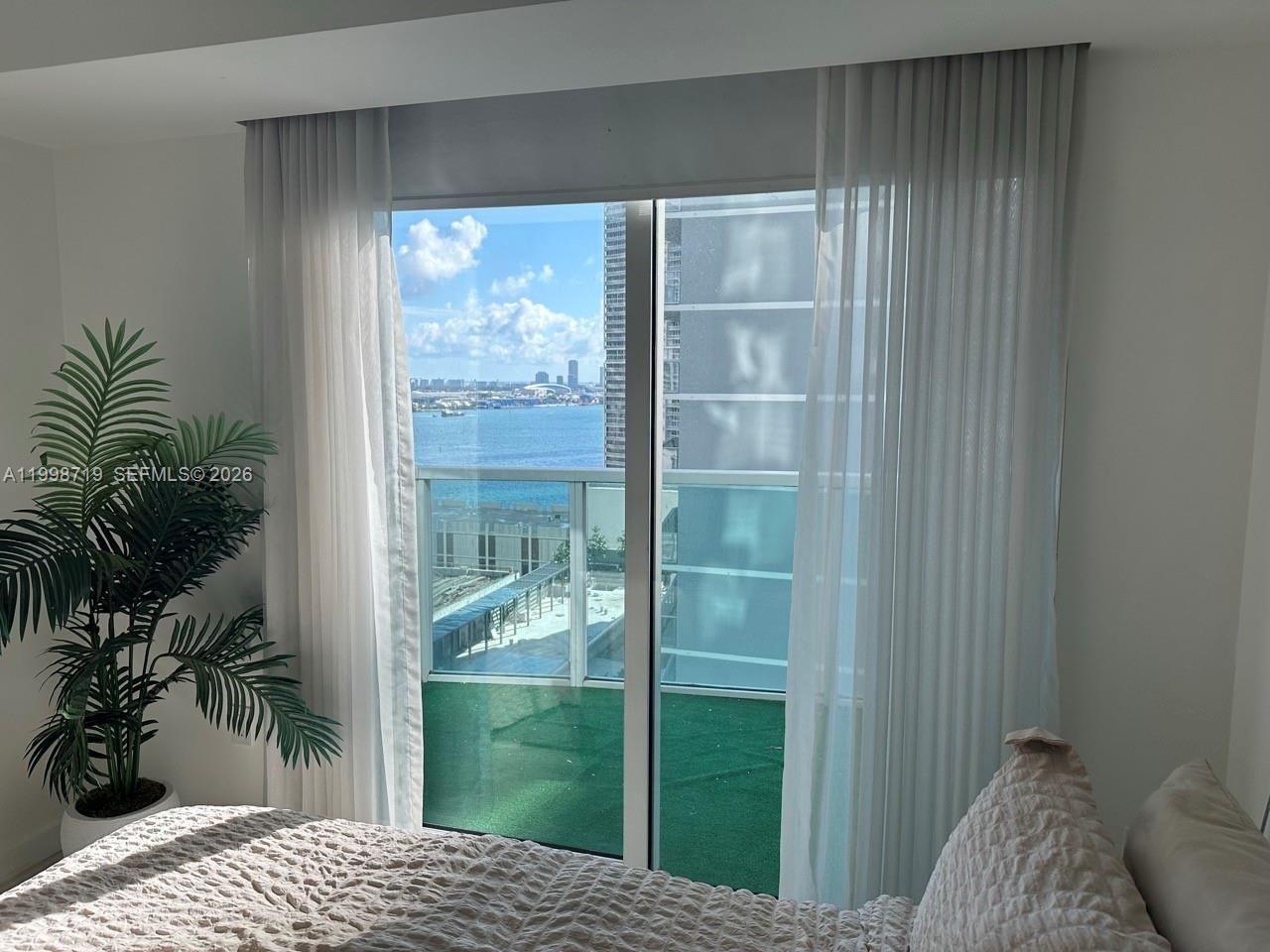 41 SE 5th St, Unit 1201, Miami, FL 33131 Photo