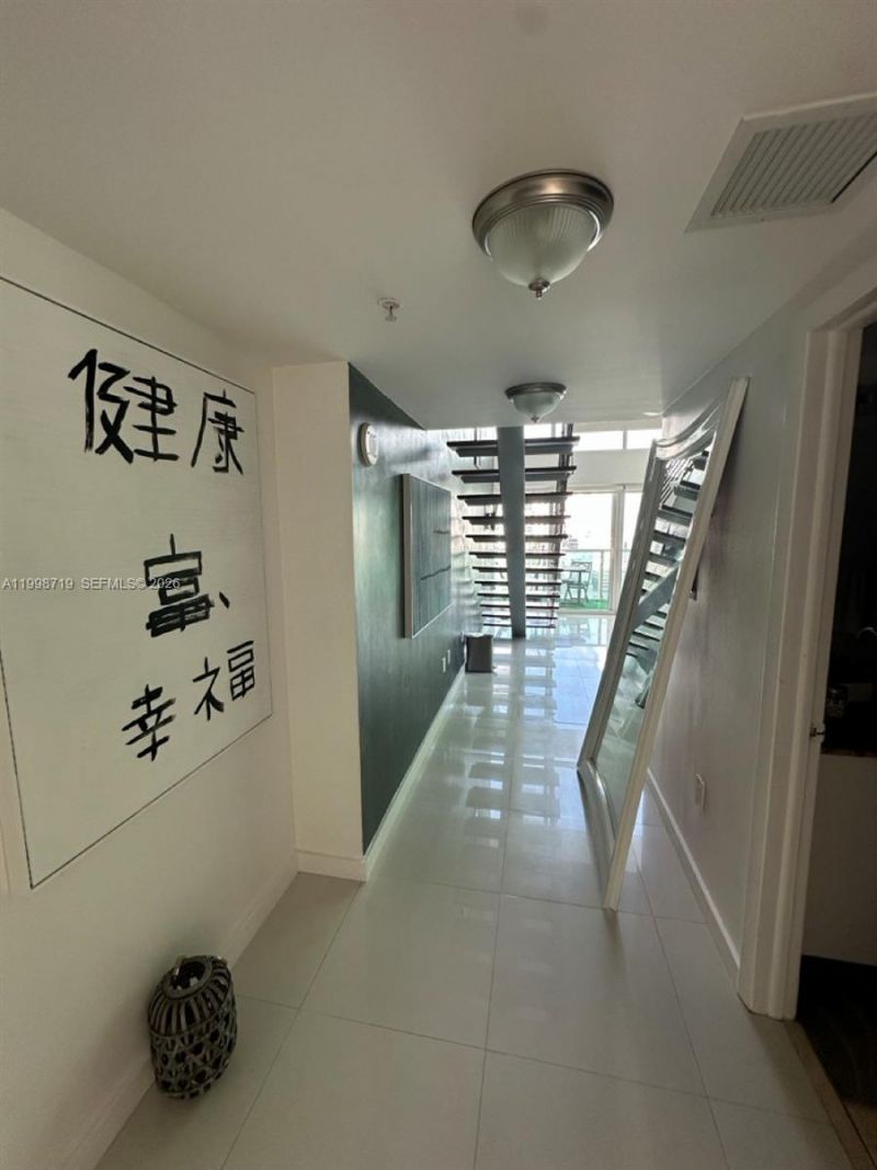 41 SE 5th St, Unit 1201, Miami, FL 33131 Photo