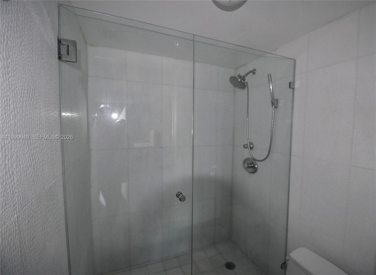 2030 S Ocean Dr, Unit 803, Hallandale Beach, FL 33009 Photo