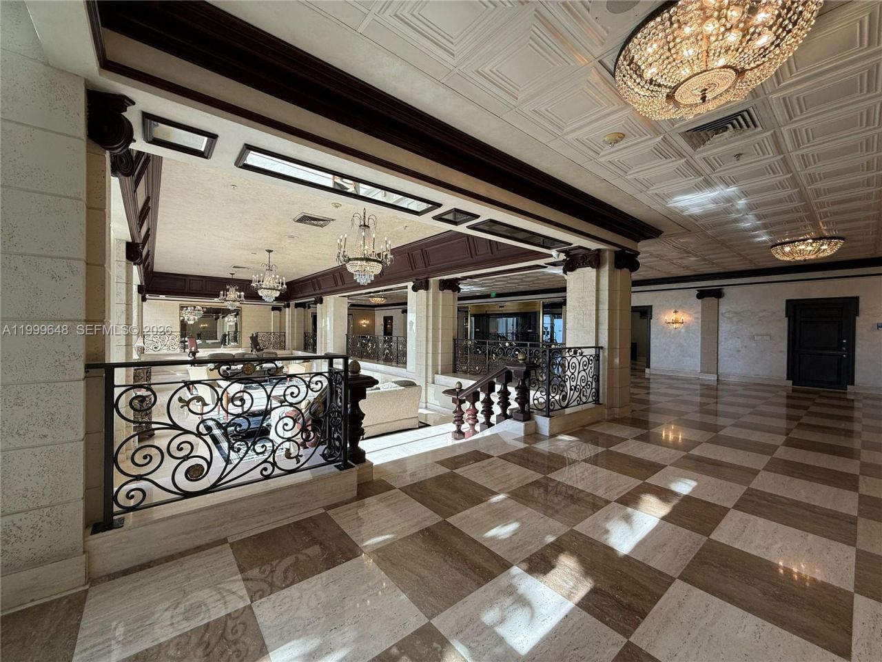 2030 S Ocean Dr, Unit 803, Hallandale Beach, FL 33009 Photo