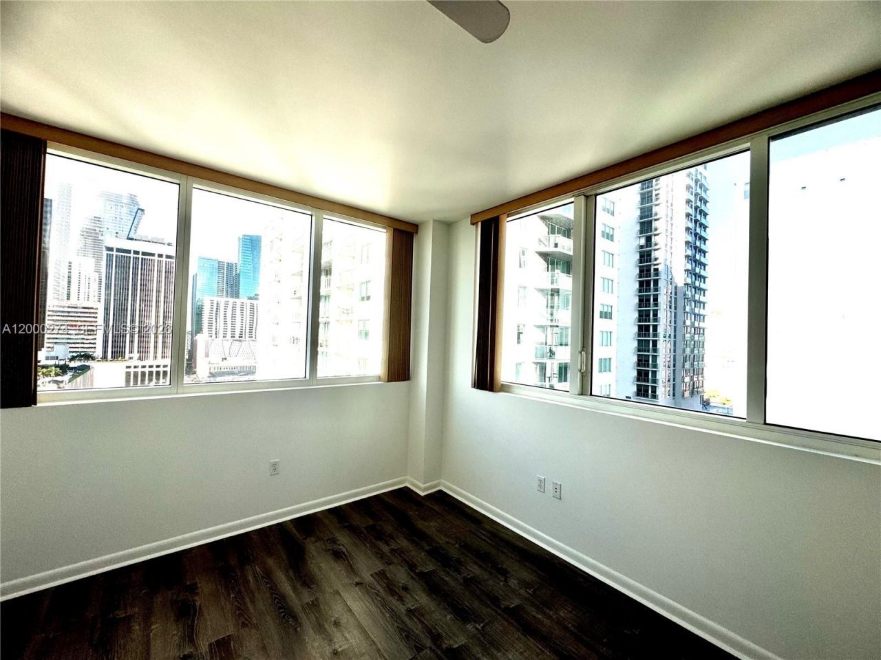 244 Biscayne Blvd, Unit 1709, Miami, FL 33132 Photo