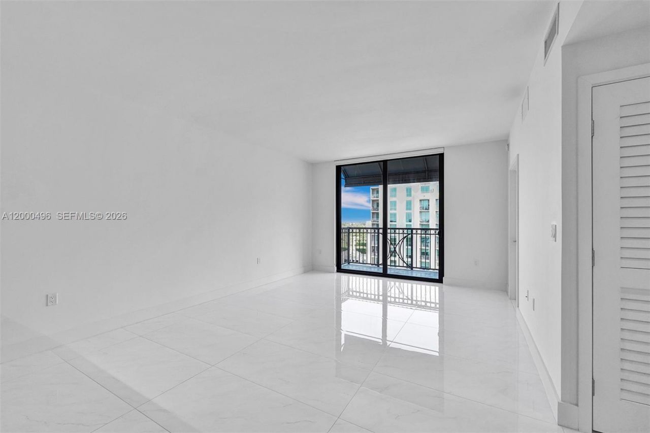 301 Altara Ave, Unit 832, Coral Gables, FL 33146 Photo