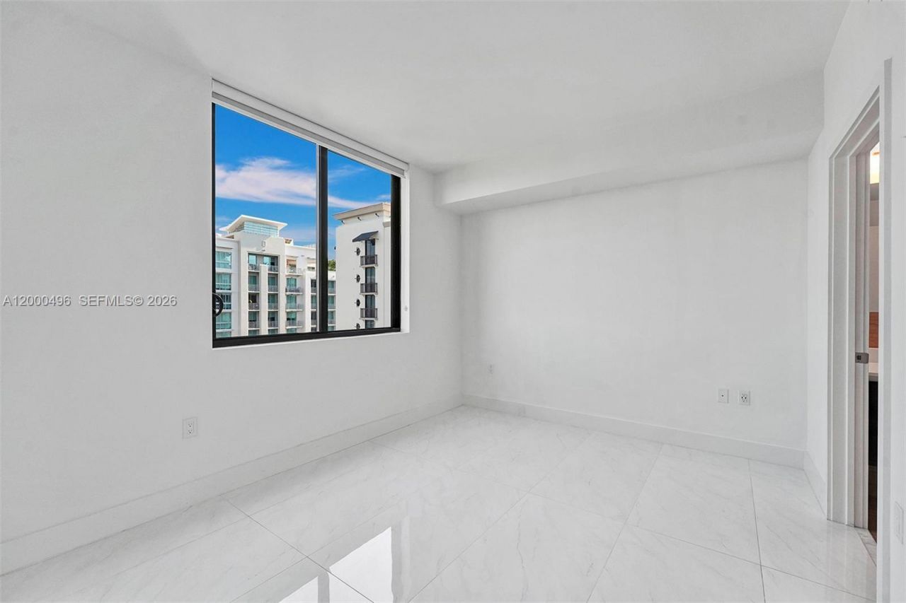 301 Altara Ave, Unit 832, Coral Gables, FL 33146 Photo