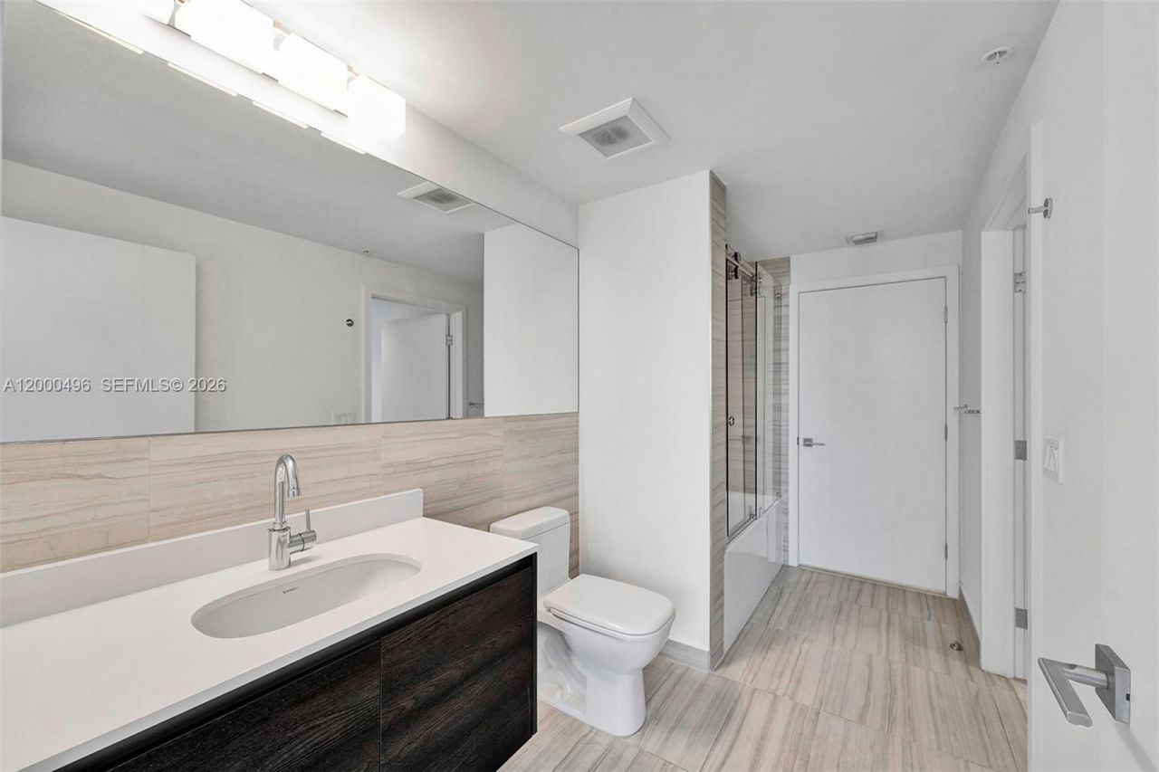 301 Altara Ave, Unit 832, Coral Gables, FL 33146 Photo