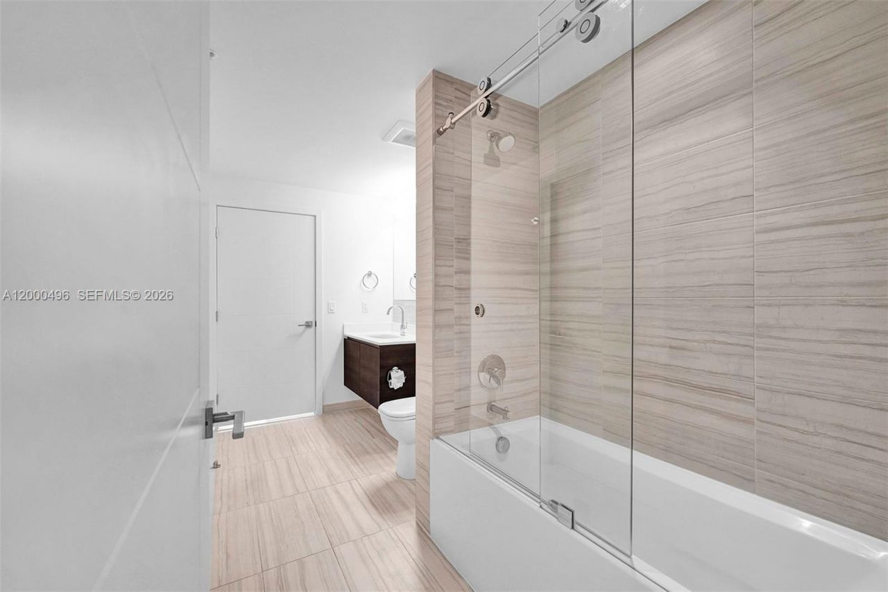 301 Altara Ave, Unit 832, Coral Gables, FL 33146 Photo