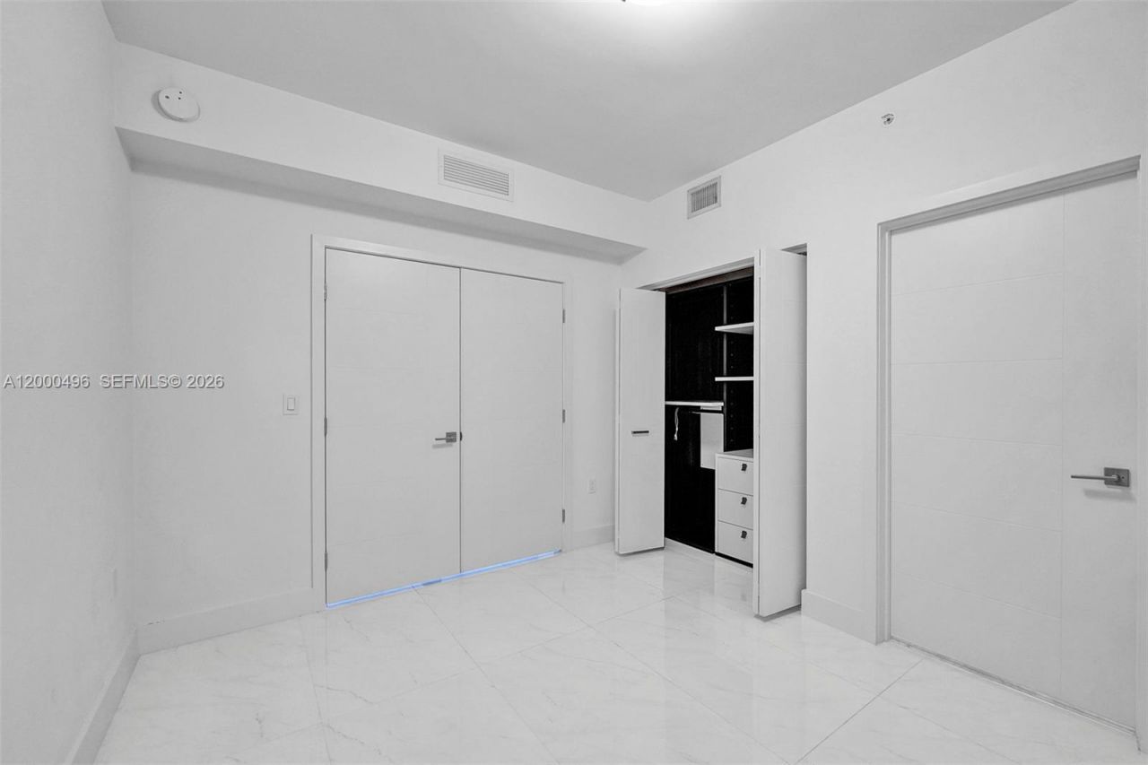301 Altara Ave, Unit 832, Coral Gables, FL 33146 Photo