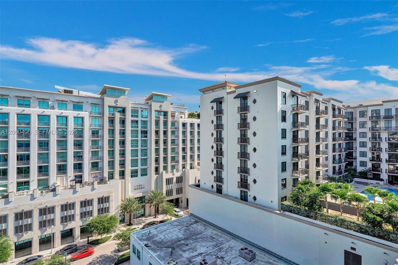 301 Altara Ave, Unit 832, Coral Gables, FL 33146 Photo