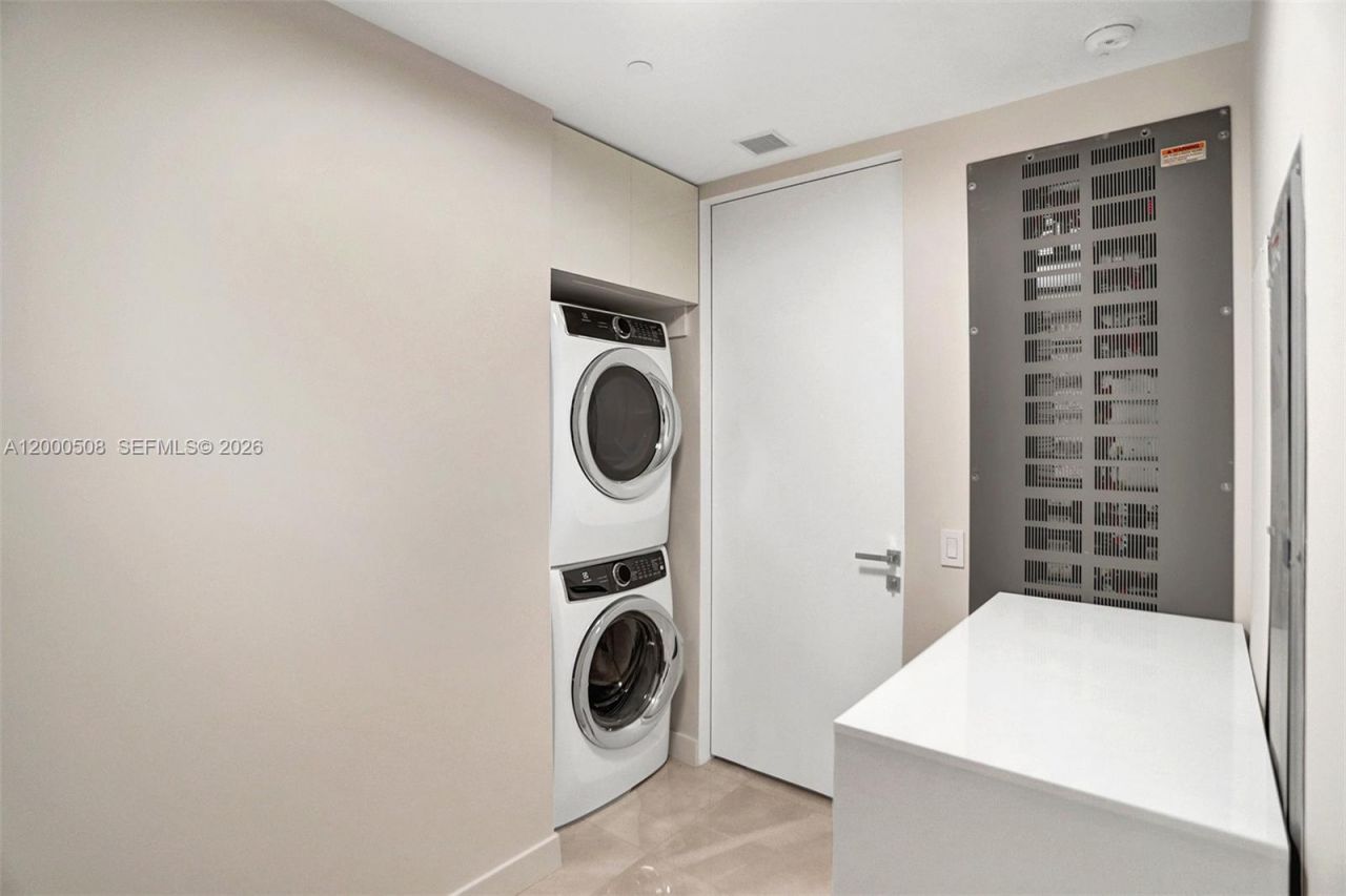 18975 Collins Ave, Unit 2001, Sunny Isles Beach, FL 33160 Photo