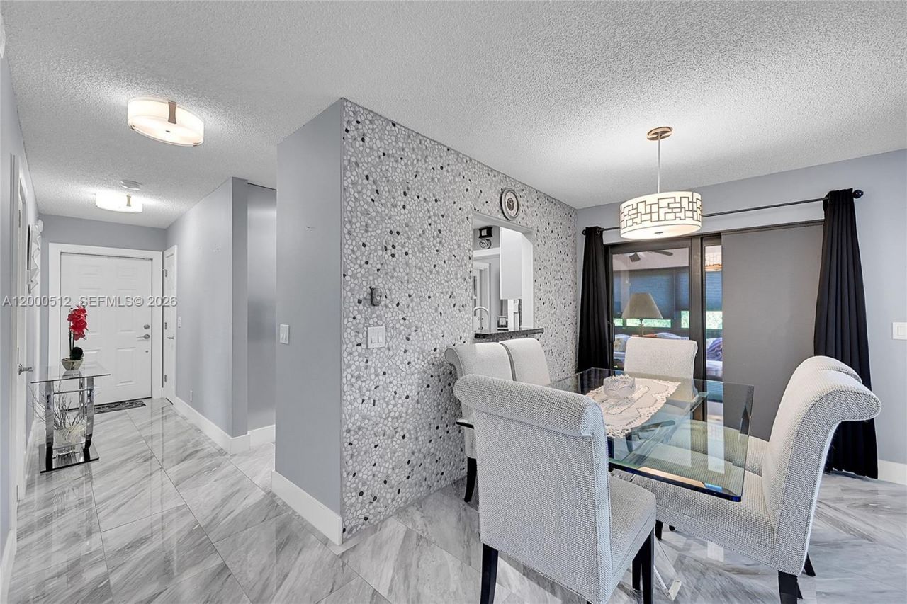 14664 Bonaire Boulevard, Unit 9-1, Delray Beach, FL 33446 Photo