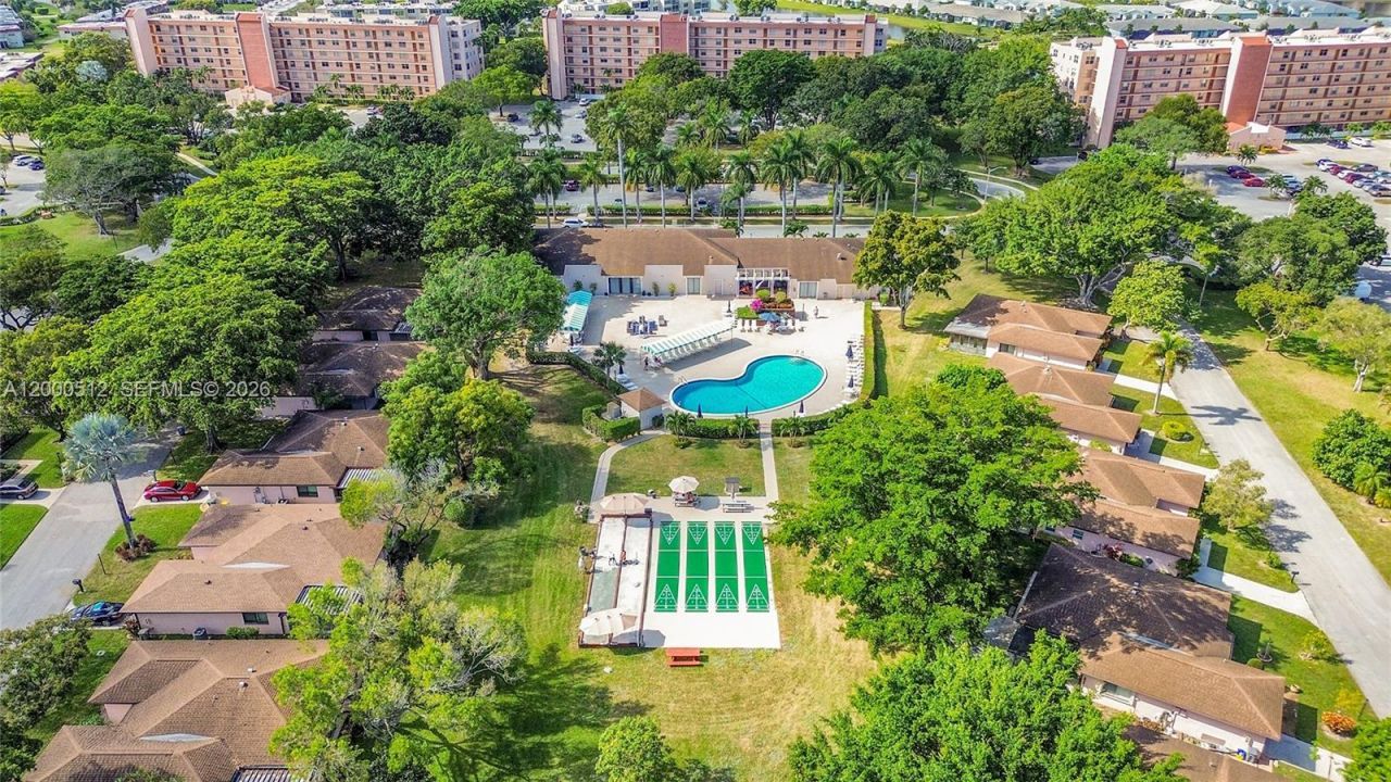 14664 Bonaire Boulevard, Unit 9-1, Delray Beach, FL 33446 Photo