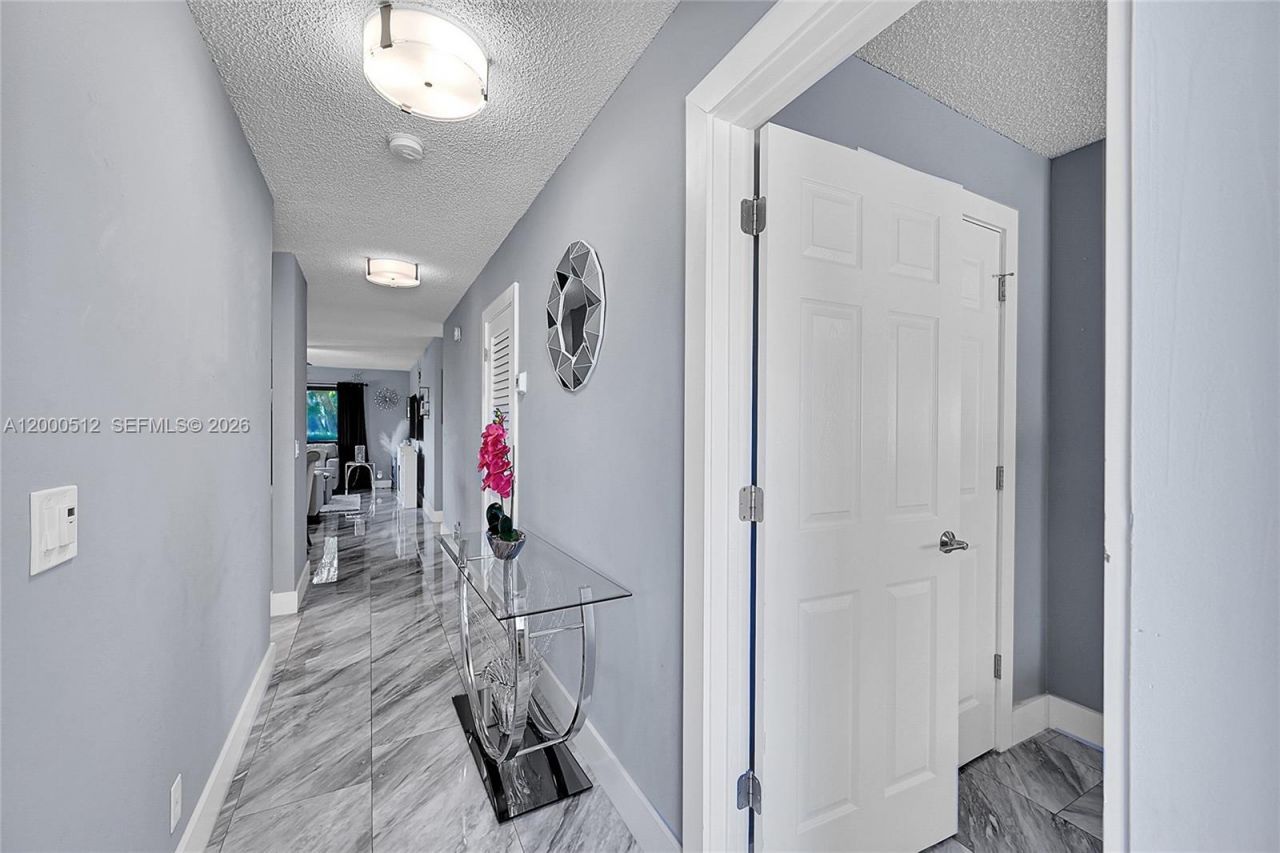14664 Bonaire Boulevard, Unit 9-1, Delray Beach, FL 33446 Photo