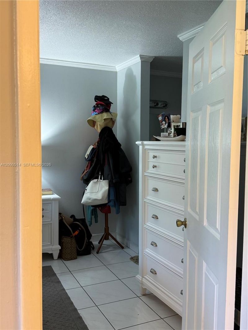 9716 Hammocks Blvd, Unit 101, Miami, FL 33196 Photo