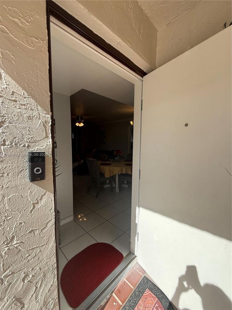 9716 Hammocks Blvd, Unit 101, Miami, FL 33196 Photo