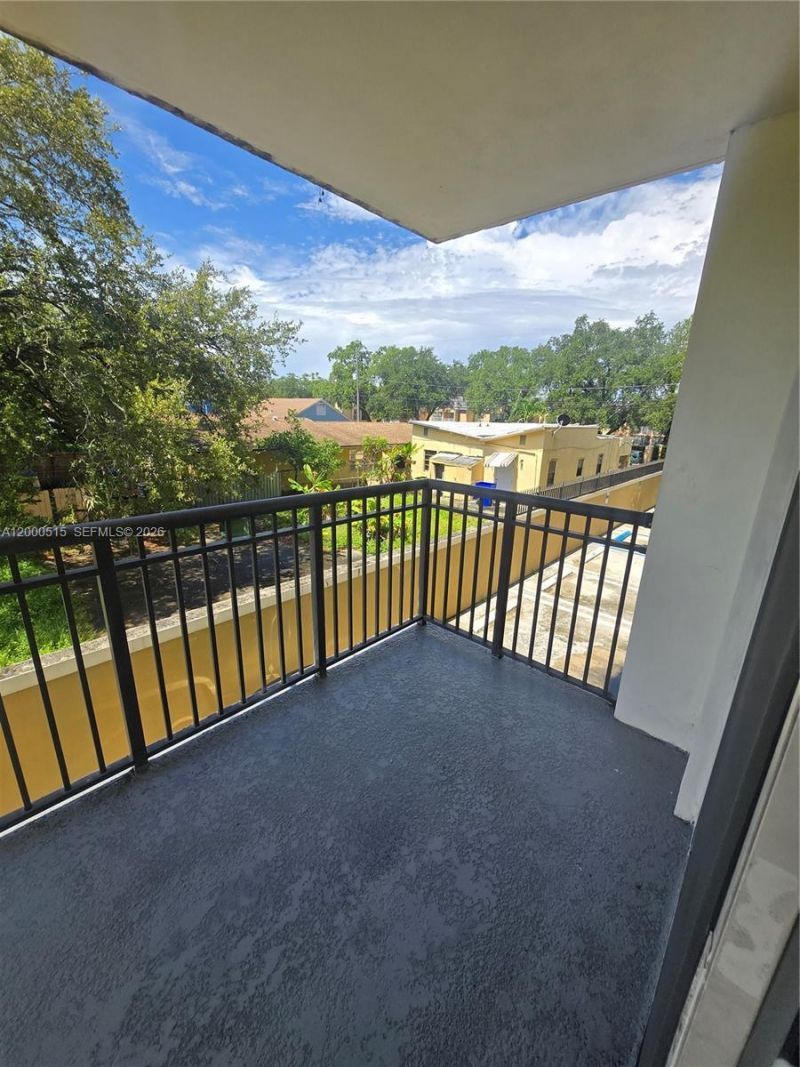 2647 NW 25th Ave, Unit 308, Miami, FL 33142 Photo