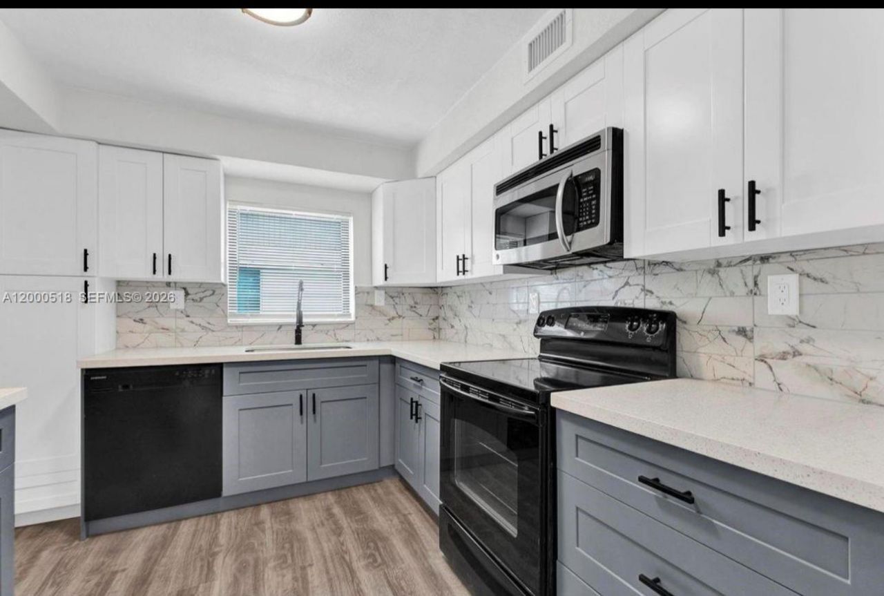 427 NW 19th Ave, Fort Lauderdale, FL 33311 Photo