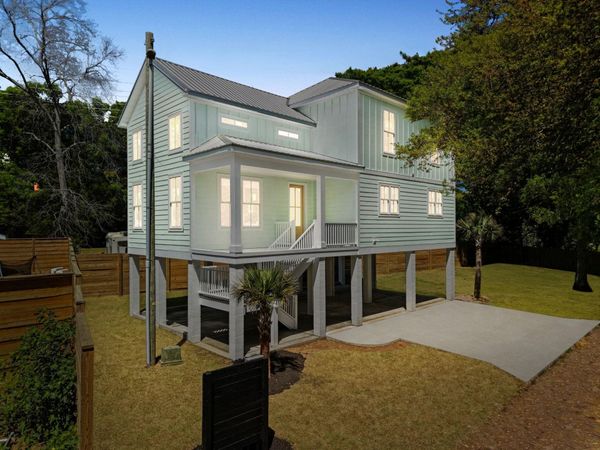 3821 Myrtle Dr. , Murrells Inlet, SC 29576