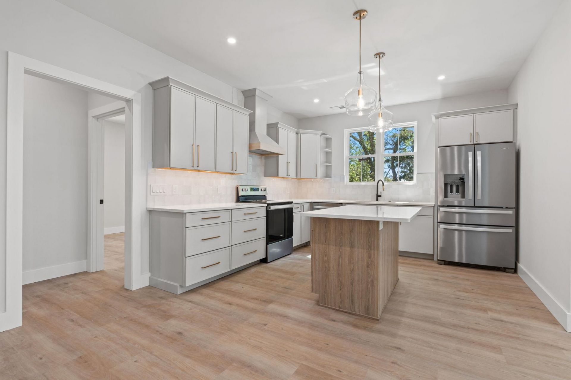 3821 Myrtle Dr. Photo 11