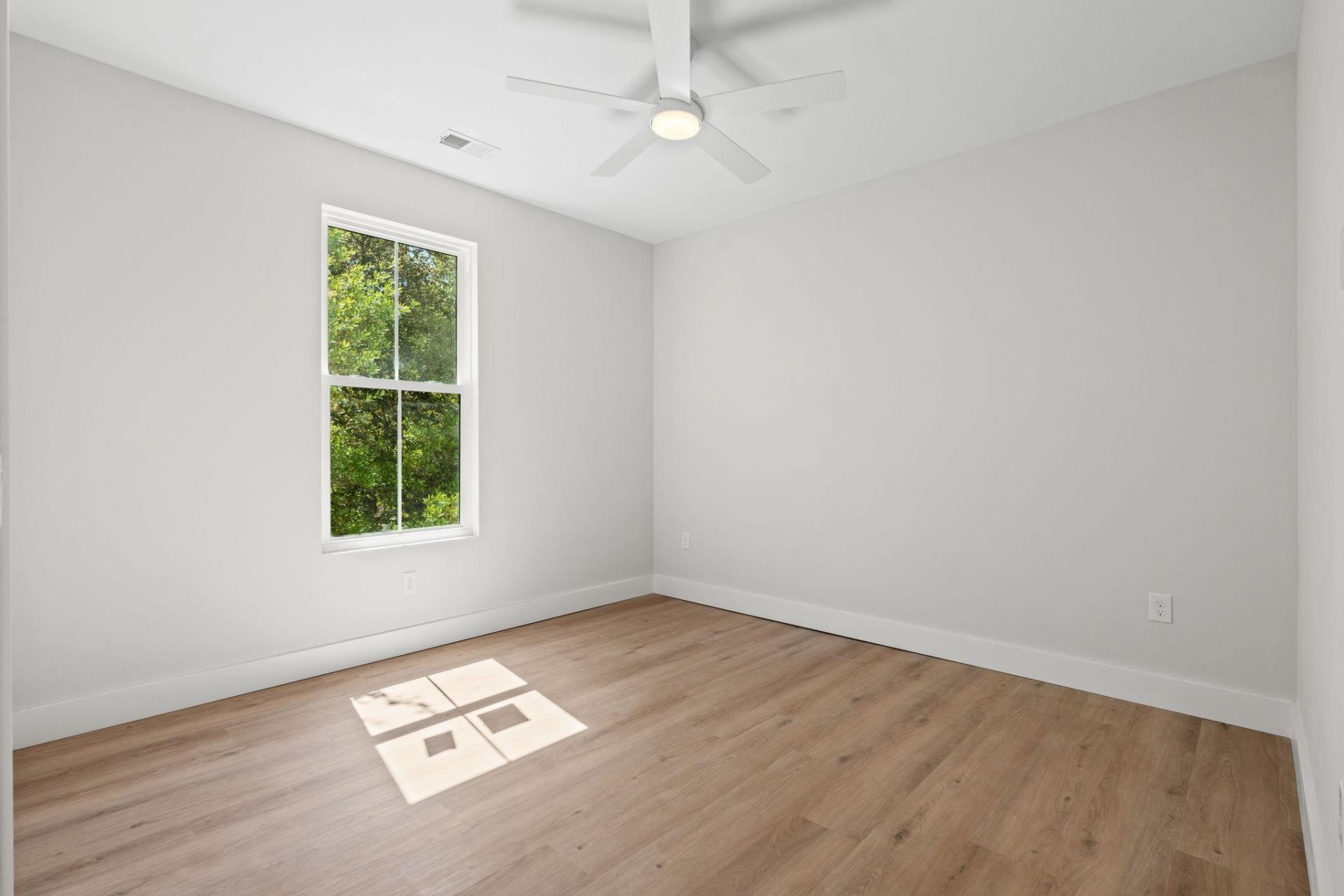 3821 Myrtle Dr. Photo 22