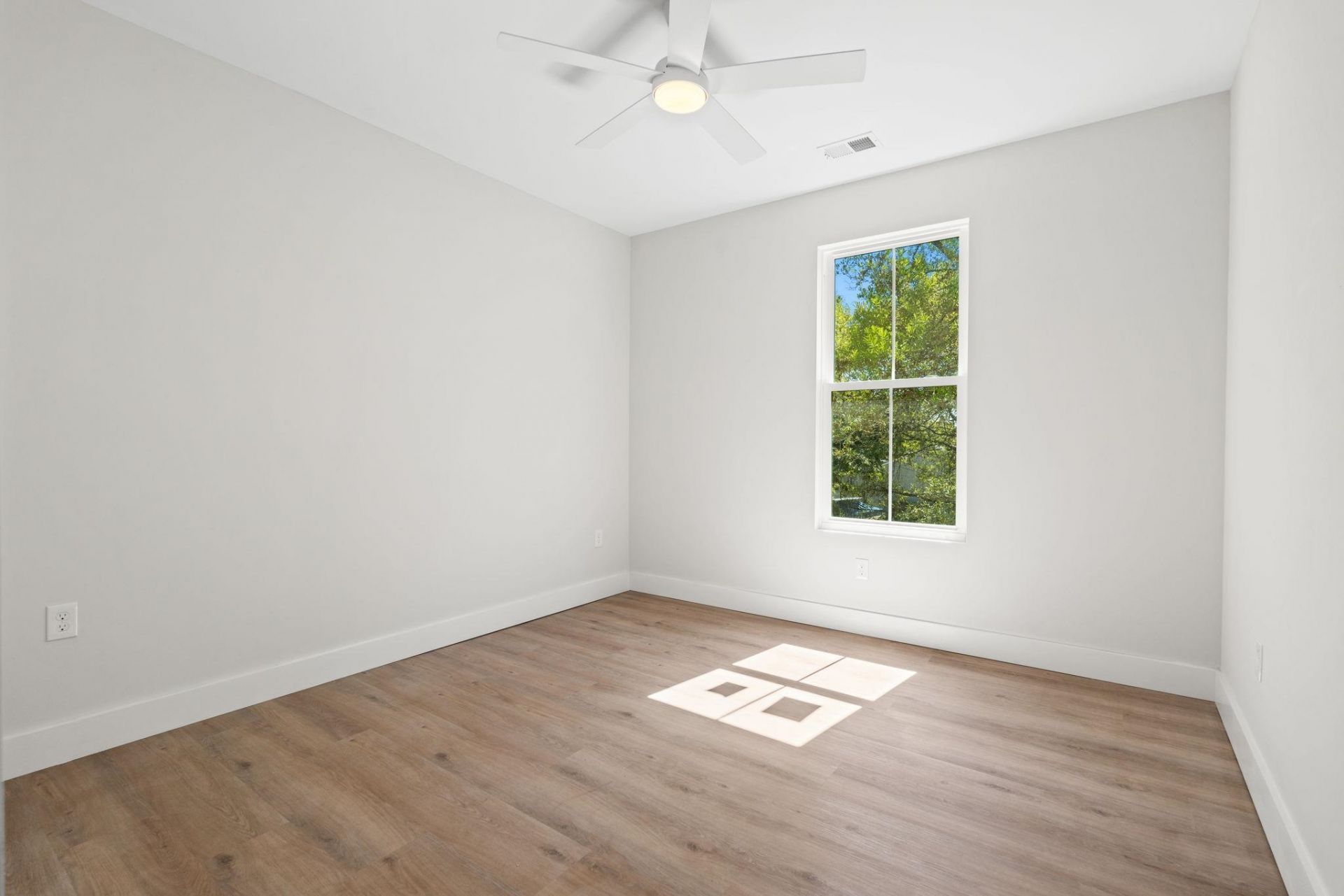 3821 Myrtle Dr. Photo 29