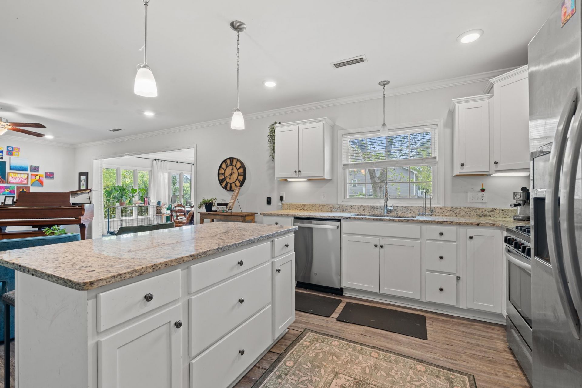 1301 Snowhill Dr. Photo 16