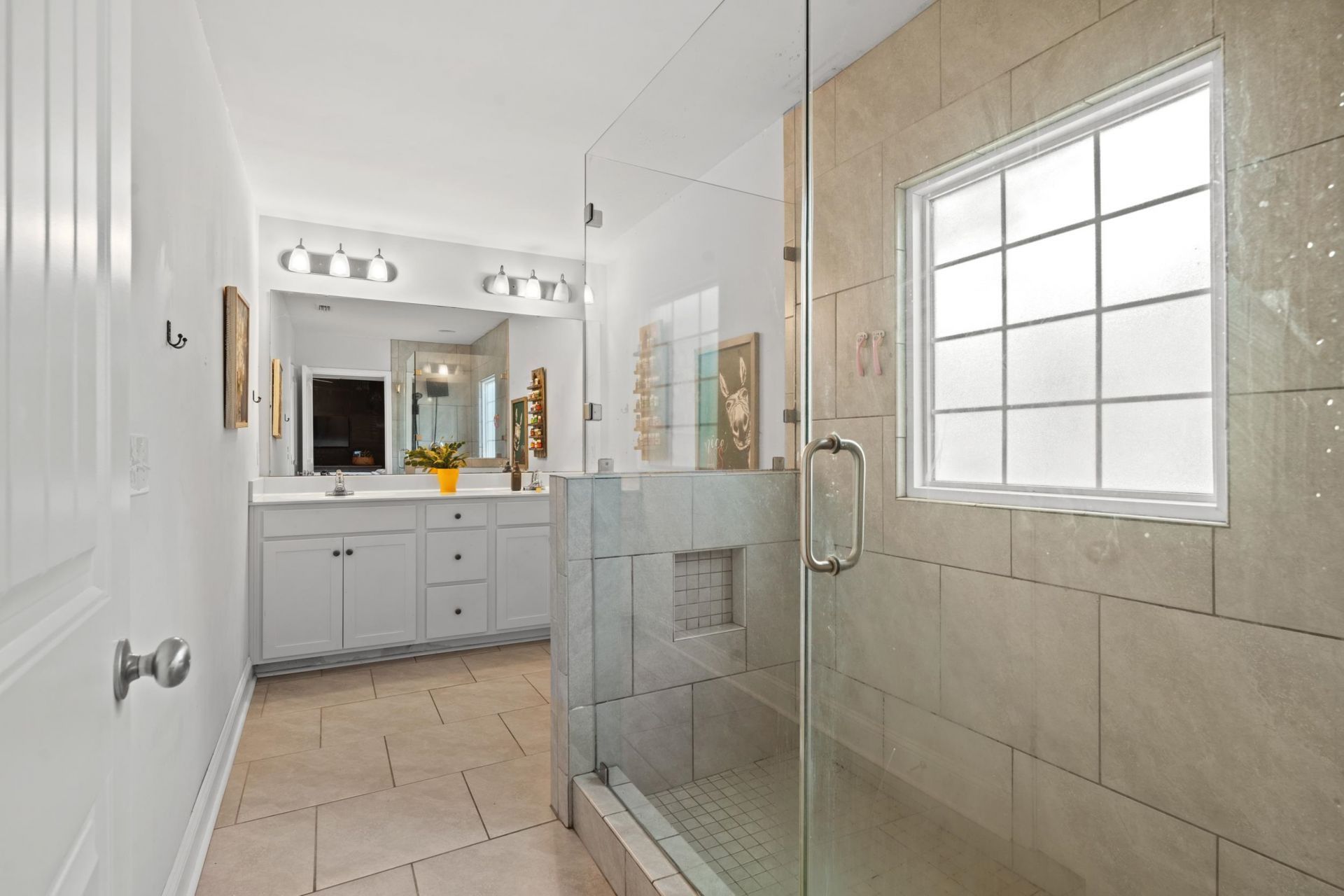 1301 Snowhill Dr. Photo 21