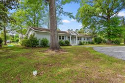 1301 Snowhill Dr. photo 4