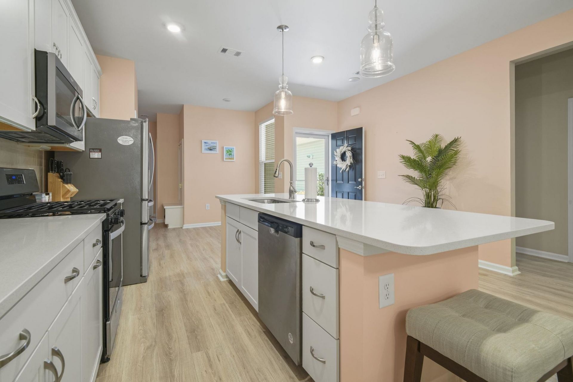 4045 Taranto Loop Photo 14