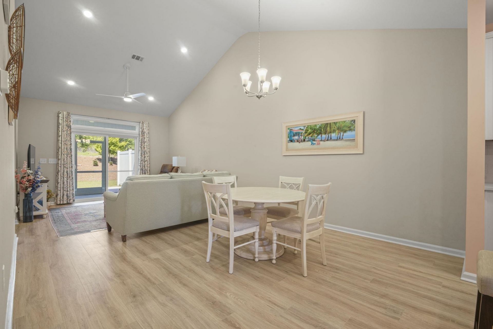 4045 Taranto Loop Photo 15