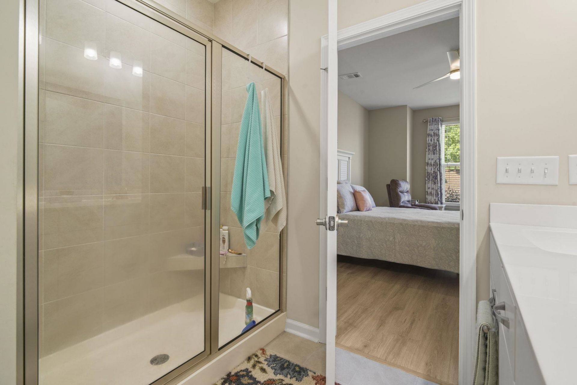 4045 Taranto Loop Photo 33